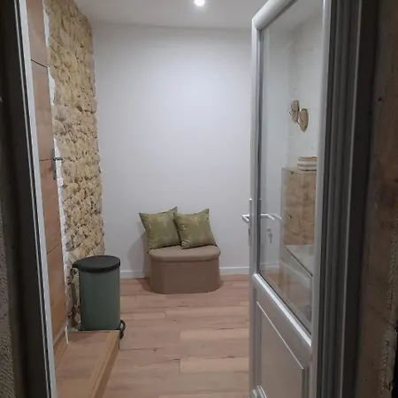 La Maison Arc-en-ciel Apartmán Brigueuil-le-Chantre