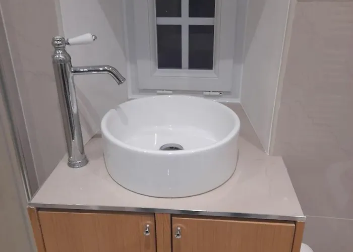 La Maison Arc-en-ciel Apartment *