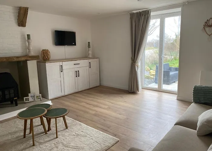 La Maison Arc-en-ciel Apartment *